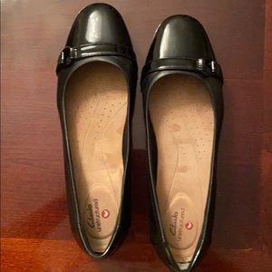 Clark’s black flats brand new